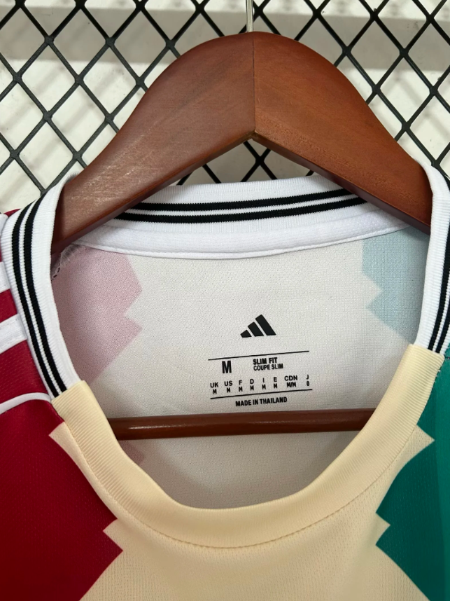 2025/2026 Liverpool Three colors Training clothes Football Jersey 1:1