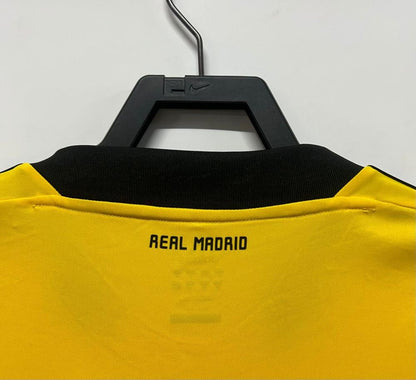 2011/2012 Retro Real Madrid Goalkeeper Football Jersey 1:1
