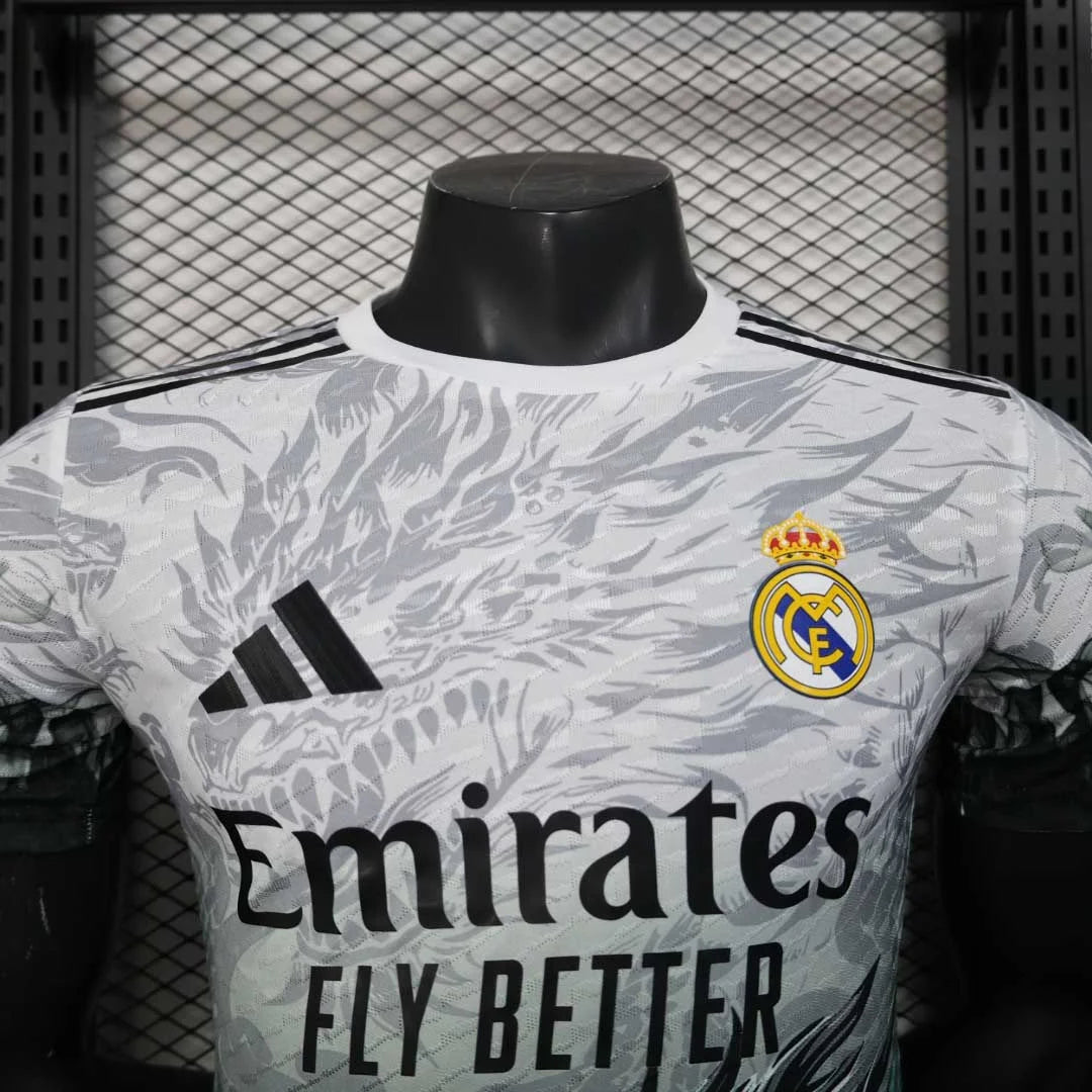 2025/2026 Player Version Real Madrid Charizard Football Jersey 1:1