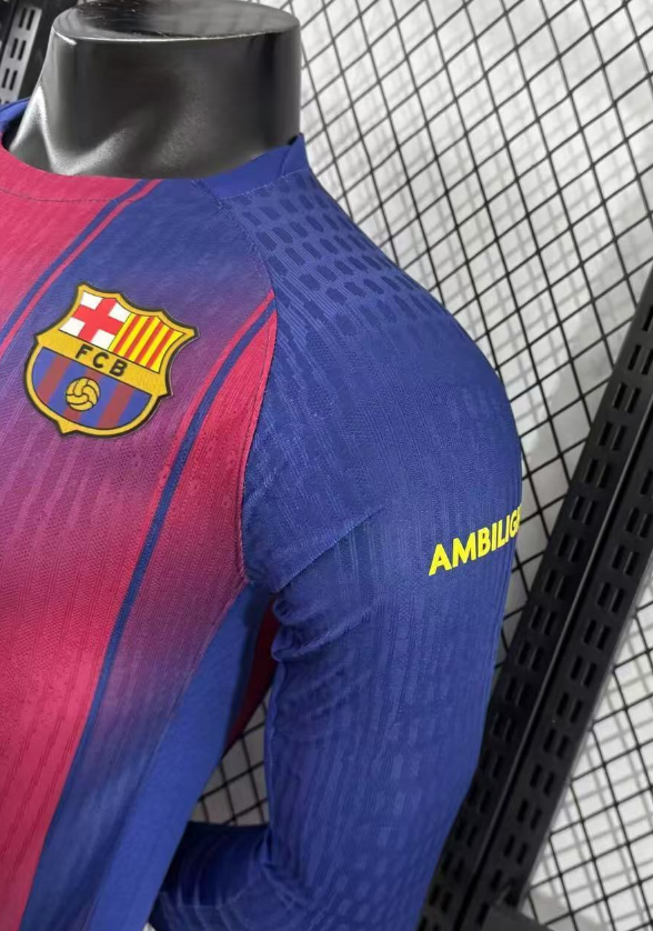 2025/2026 Long Sleeve Player Version Barcelona Home No Ads Football Jersey 1:1