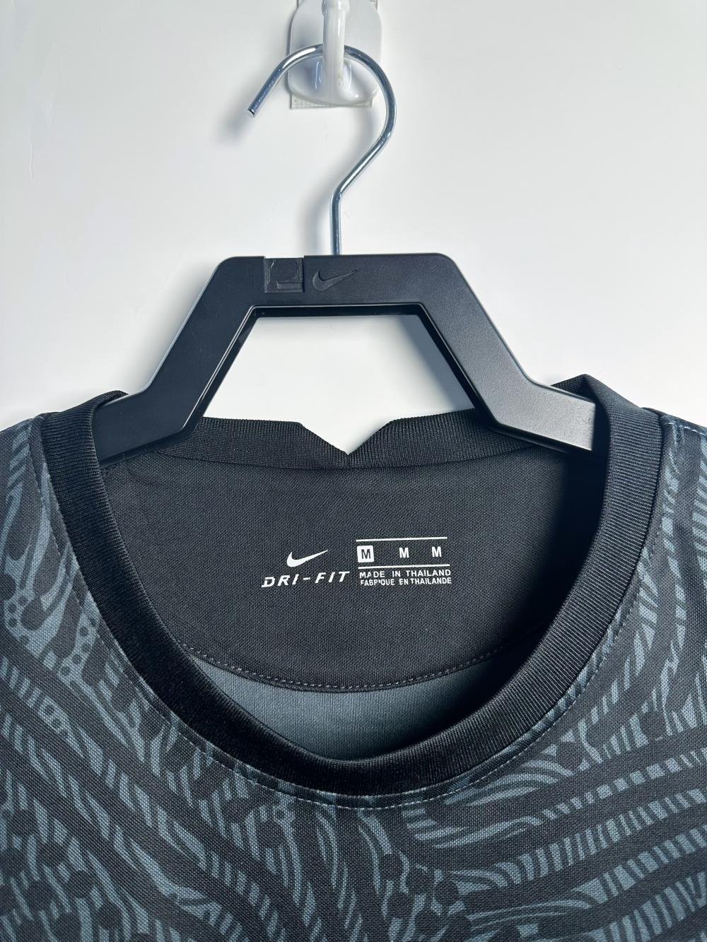 2020/2021 Retro Liverpool Goalkeeper Football Shirt 1:1